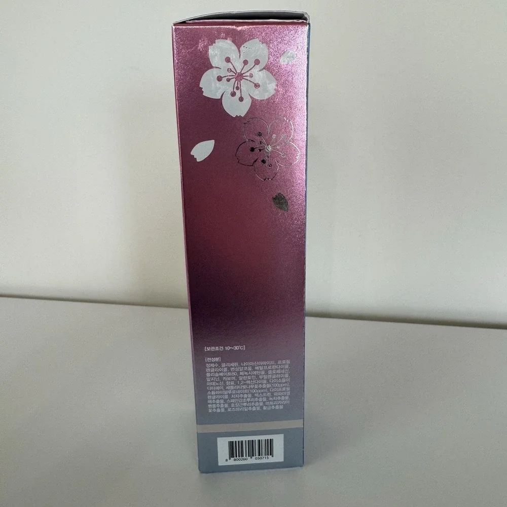Hyaluronic Acid & Cherry Blossom Toner 150ml 5.07oz Hydrating